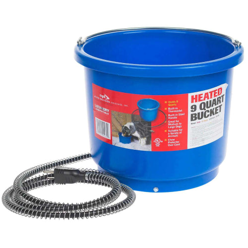 API Livestock Heated Round Water Bucket, 9 Quart 50W Anti-Chew Cord Ice-Free