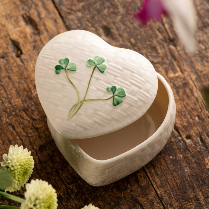Belleek-Classic-Kylemore-Trinket-Box