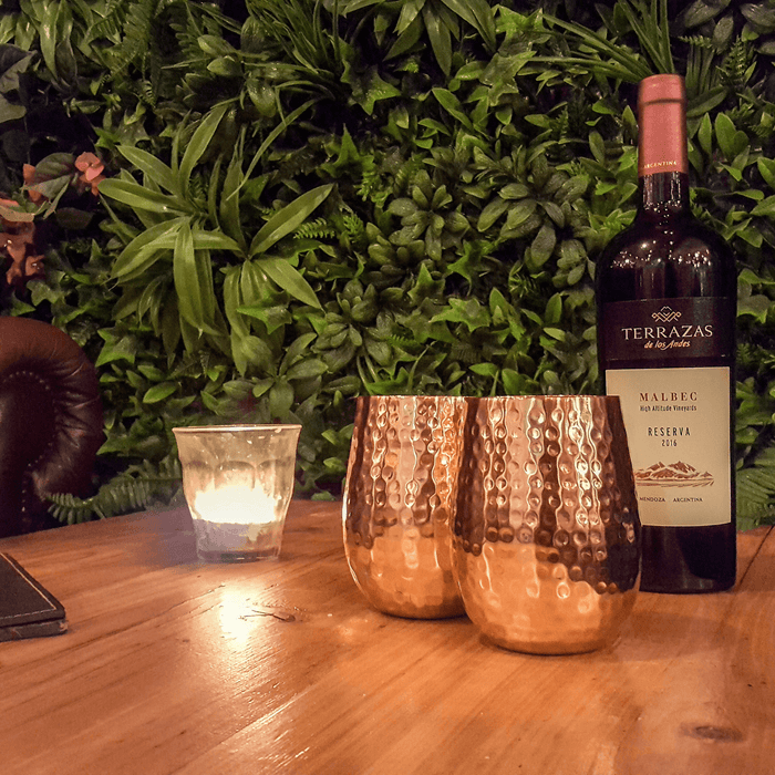 CLINQ Hammered Stemless Copper Wine Glasses - Set of 2