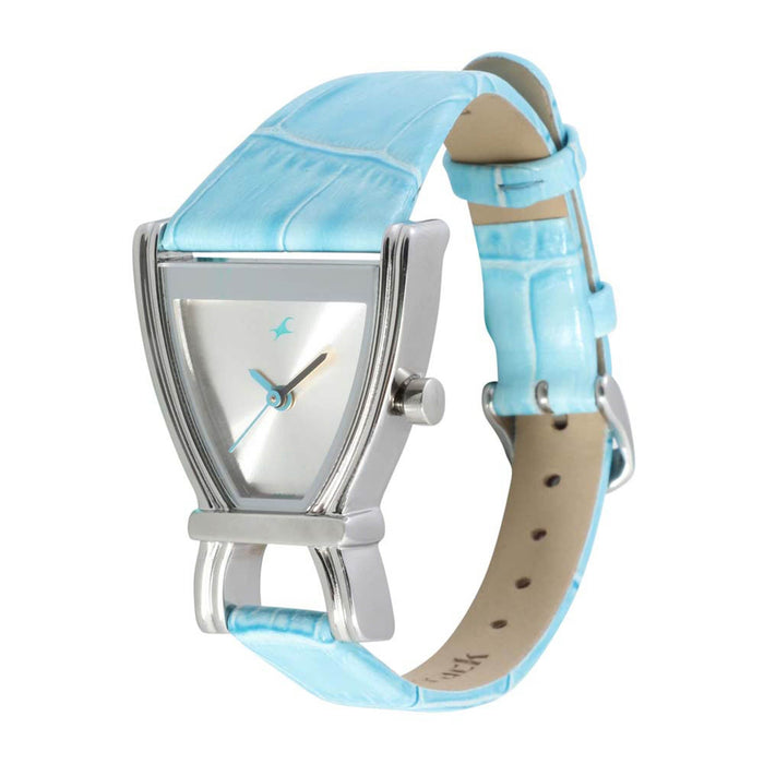 Fastrack Silver Dial Analog Watch for Women 6095SL01