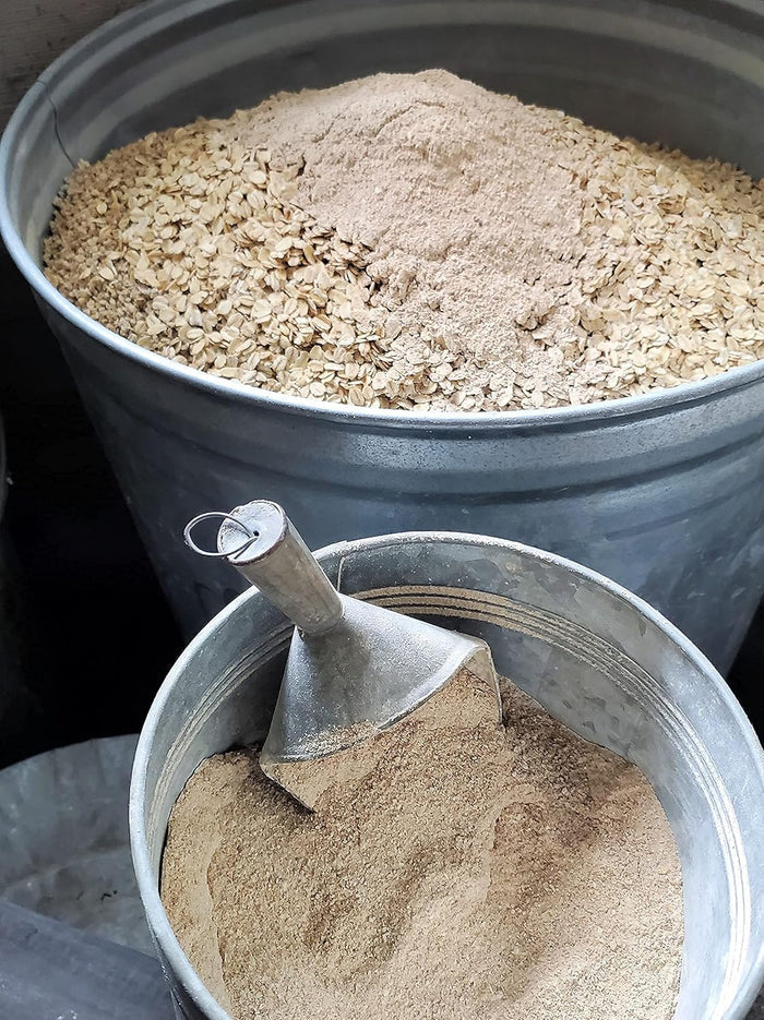 Fresh Eggs Daily Brewers Yeast 16 oz. Garlic Niacin Chicken Duck Bone Immunity