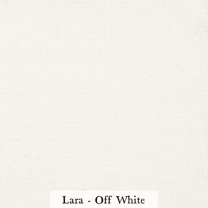 Lara / Off White