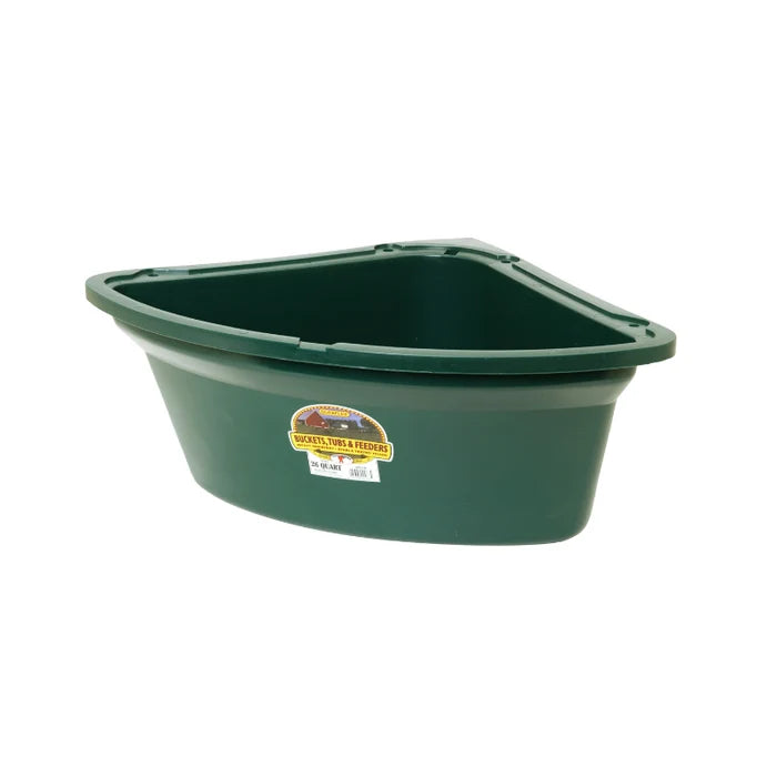 Little Giant Plastic Corner Feeder 26 Quart Space-Saving Livestock Feed, Green