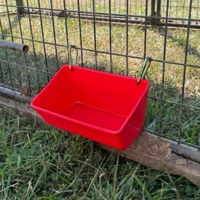 Little Giant Plastic Livestock Fence Feeder 11" With Hanging Clips, Assorted Colors