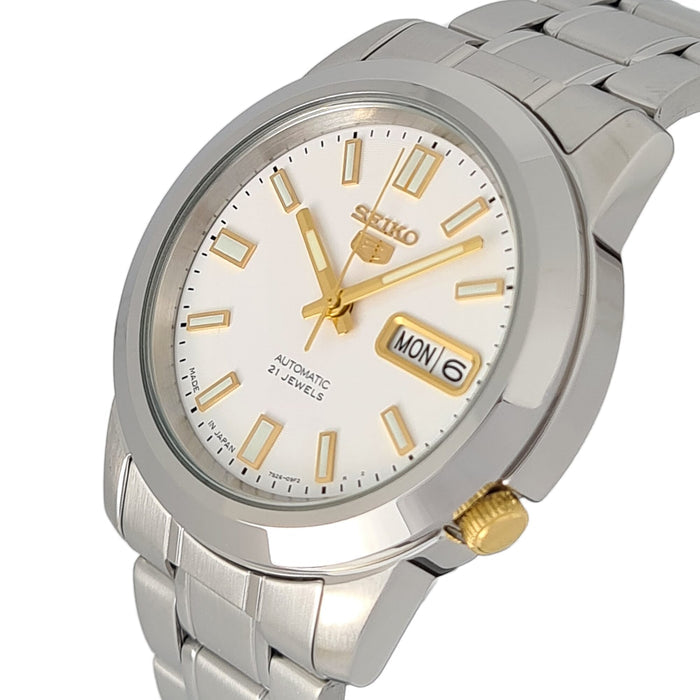 Men's Classic Round Shape Stainless Steel Analog Wrist Watch - Silver - SNKK07J1