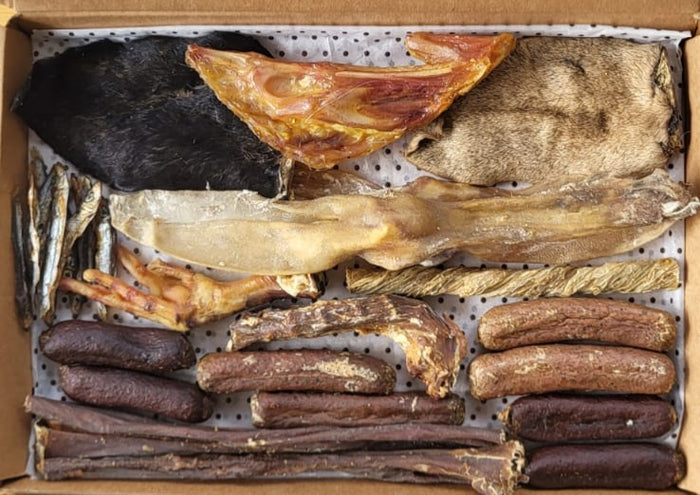 Natural Treat Taster Box
