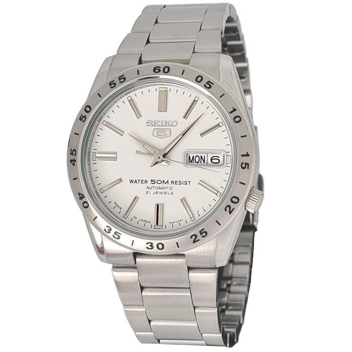Seiko Analog Silver Stainless Steel Band Watch For Men - Snkd97J1,