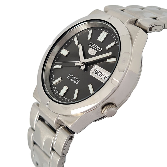 Seiko automatic 21 Jewels Calendar  black dial Stainless steel watch  SNK467J