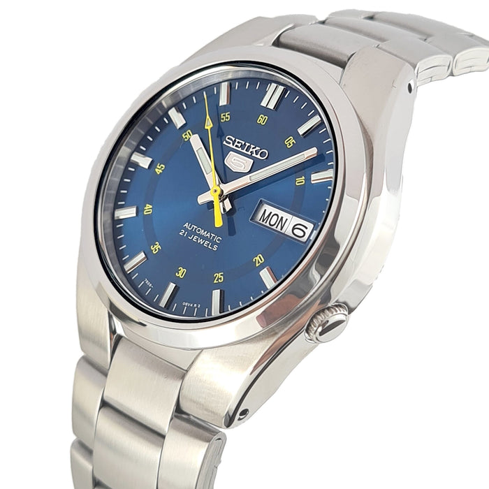 Seiko Classic 21 Jewels  37 mm Stainless Steel Watch for Men SNK615K1