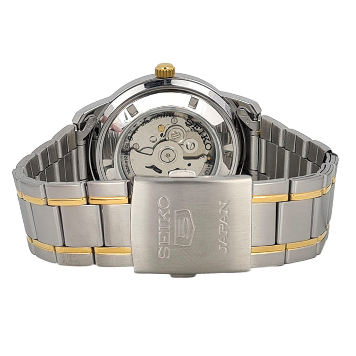 Seiko Men Automatic Watch With Analog Display And Stainless Steel Strap SNKP22J1
