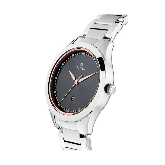 Titan Sparkle Women's Dial Stainless Steel Strap Watch - 2570WM05, bracelet