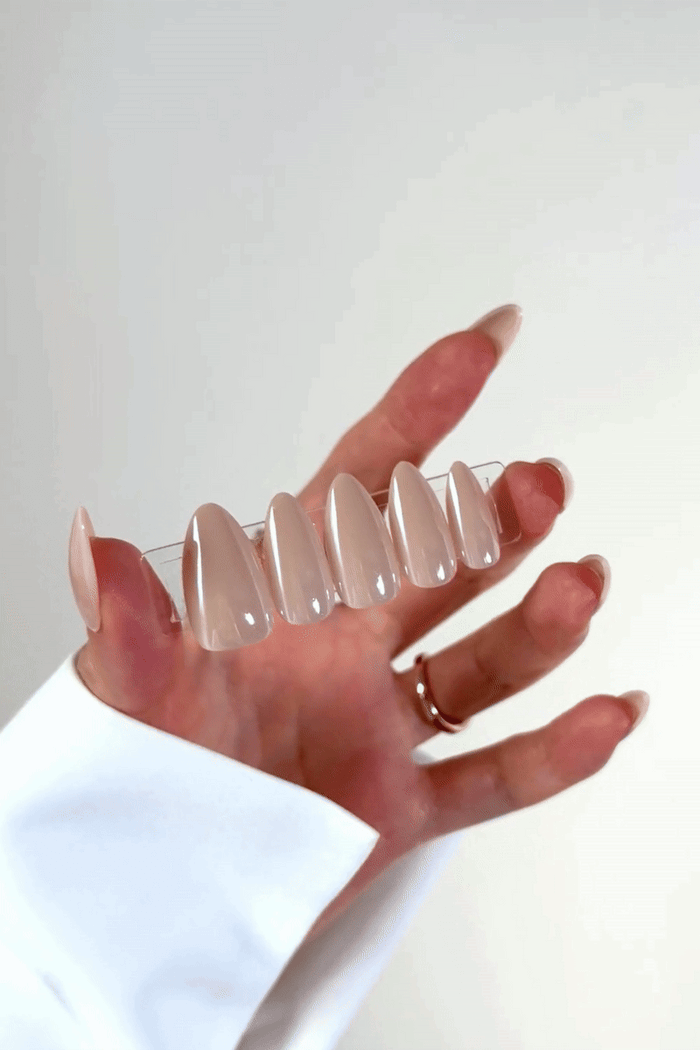Vanilla Sugar Pop Press-On Nails – Glossy French Vanilla Glaze | Non-Toxic & Reusable