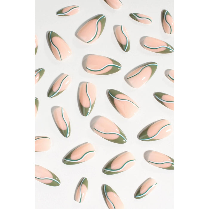 Verde Vogue Press-On Nails | Minimalist Green Accent Nails with Curved Lines | Reusable